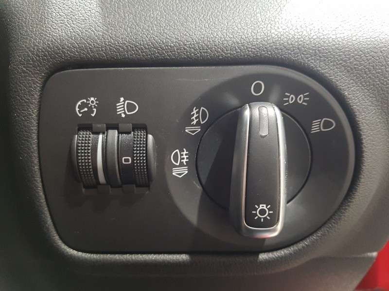 2016 AUDI A1 2016 AUDI A1