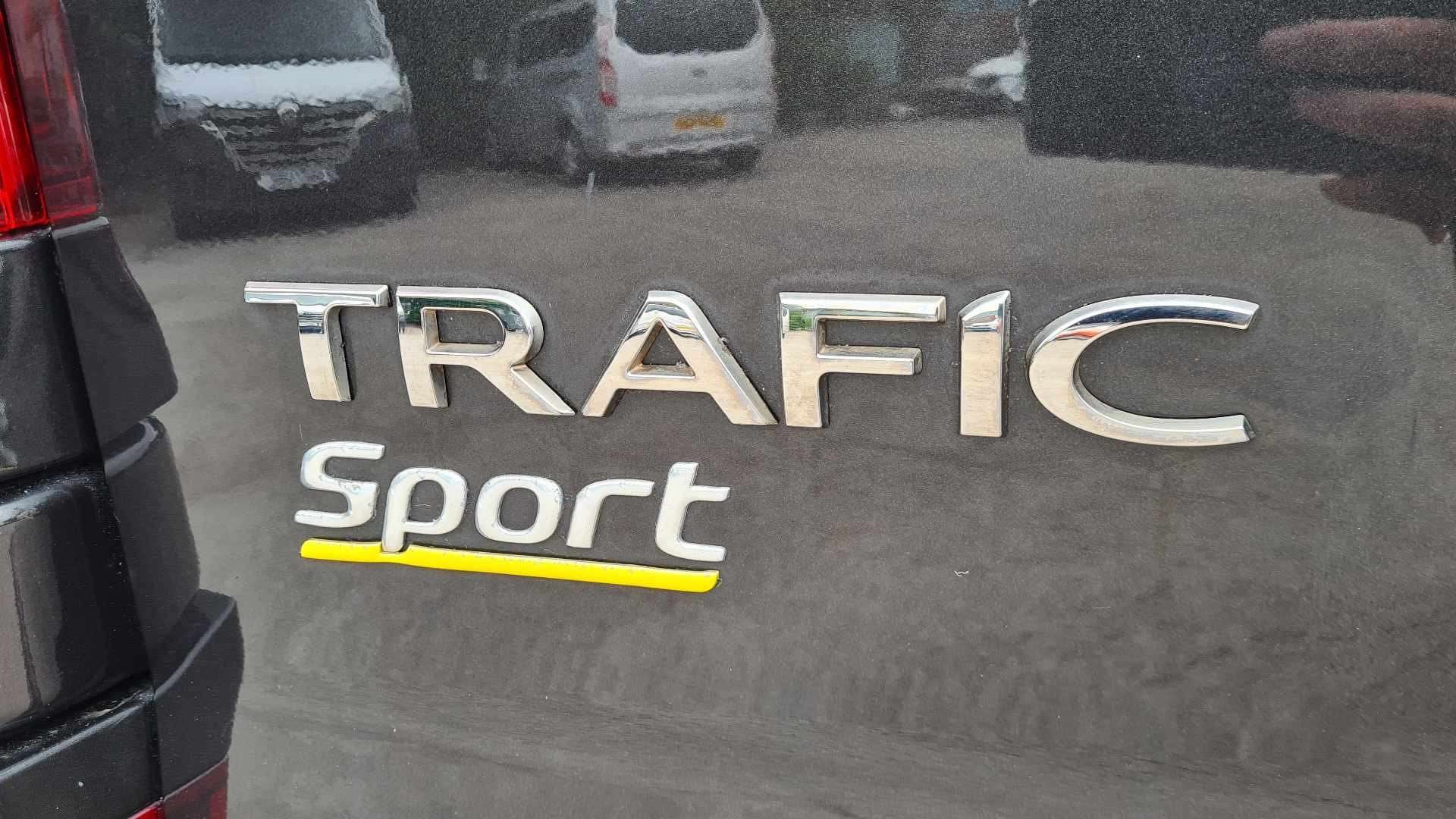 2016 RENAULT TRAFIC 2016 RENAULT TRAFIC