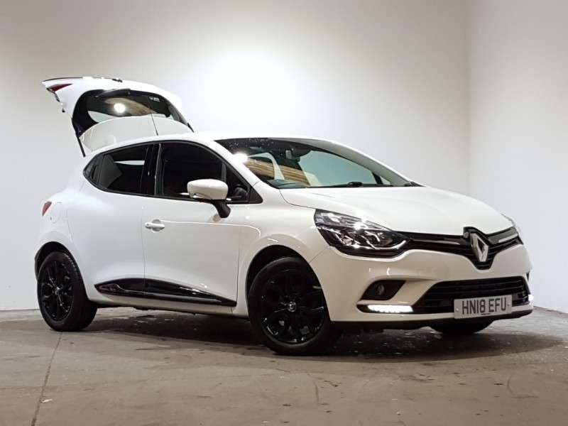 A 2018 RENAULT CLIO DYNAMIQUE NAV TCE A 2018 RENAULT CLIO DYNAMIQUE NAV TCE