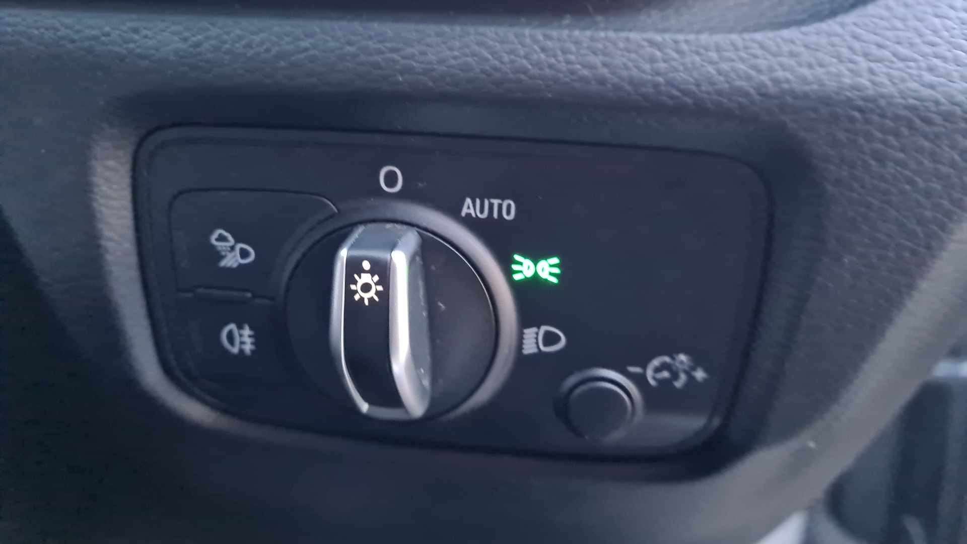 2016 AUDI A3 2016 AUDI A3