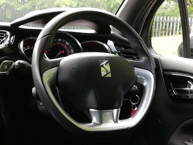 2012 CITROEN DS3 2012 CITROEN DS3