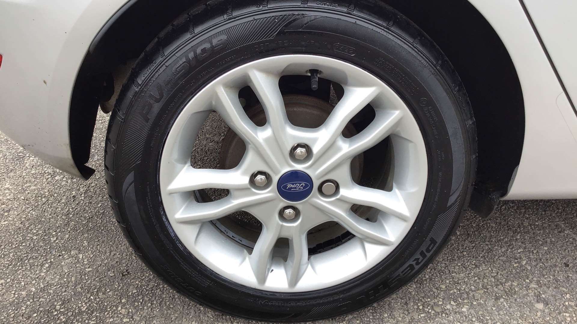 A 2016 FORD FIESTA ZETEC A 2016 FORD FIESTA ZETEC