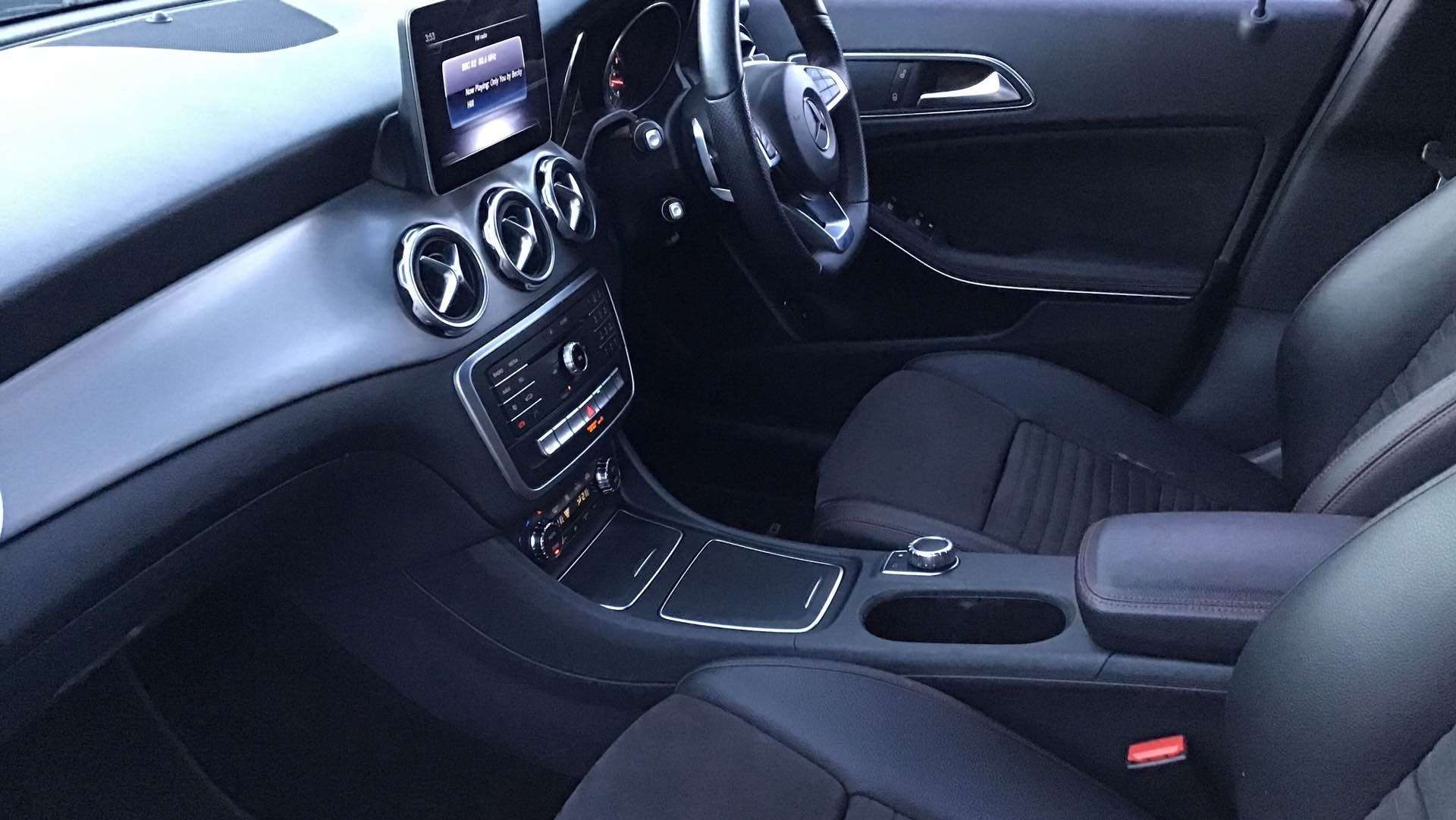 2017 MERCEDES GLA-CLASS 2017 MERCEDES GLA-CLASS