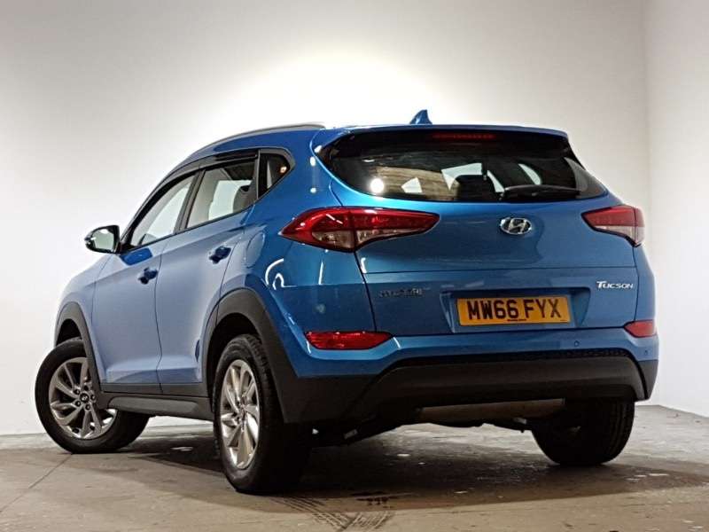 A 2016 HYUNDAI TUCSON CRDI SE NAV BLUE DRIVE A 2016 HYUNDAI TUCSON CRDI SE NAV BLUE DRIVE