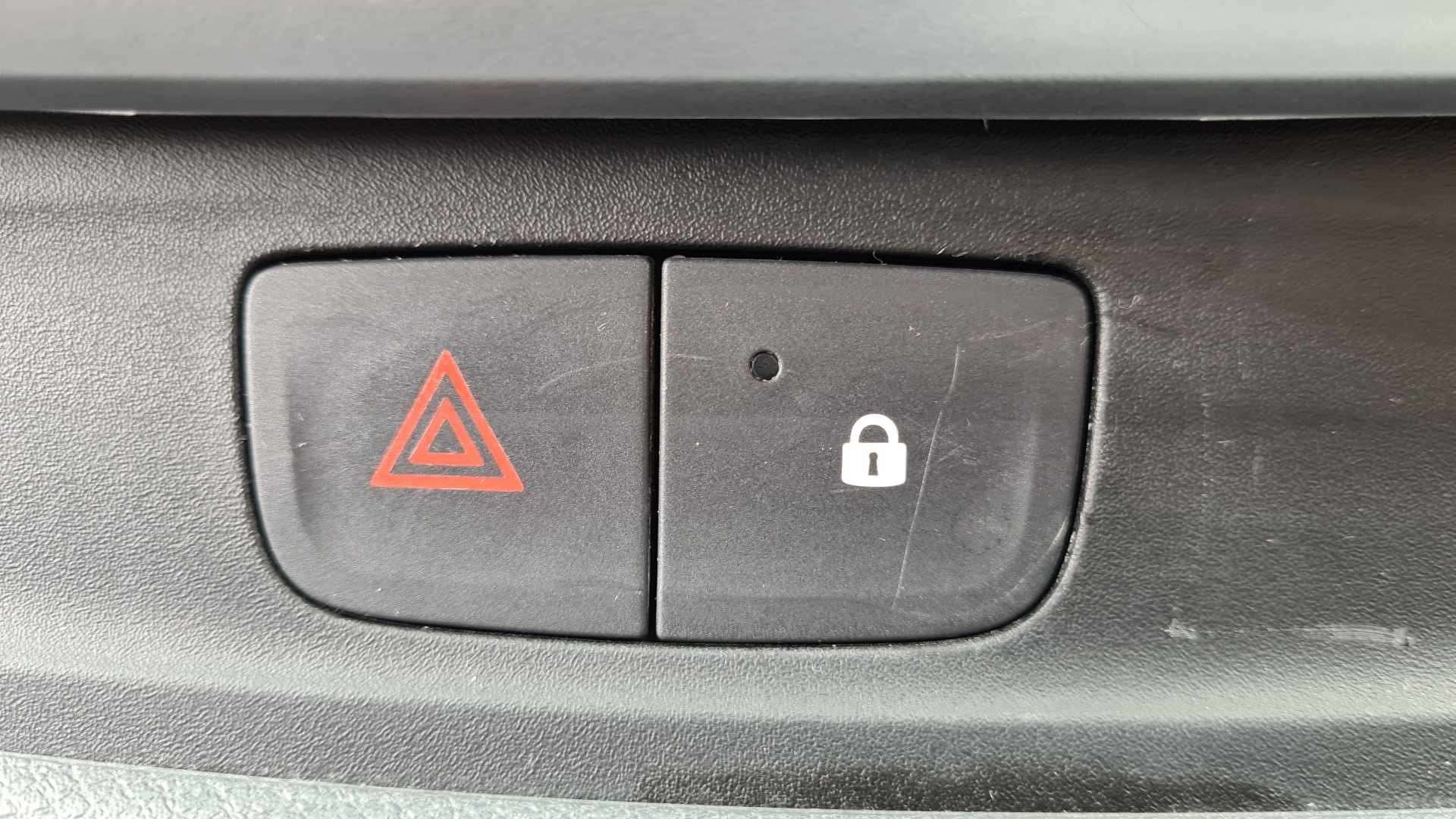 2016 RENAULT TRAFIC 2016 RENAULT TRAFIC