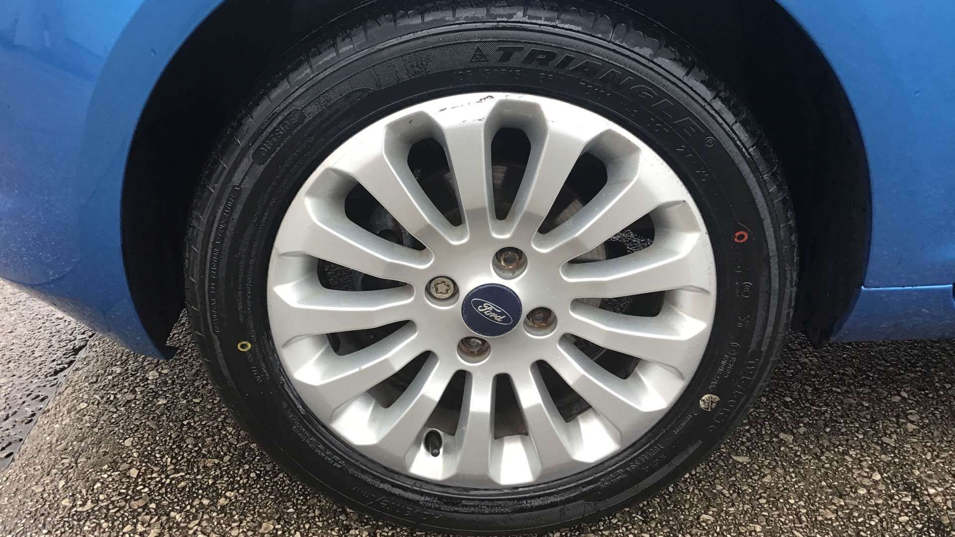 2015 FORD KA 2015 FORD KA