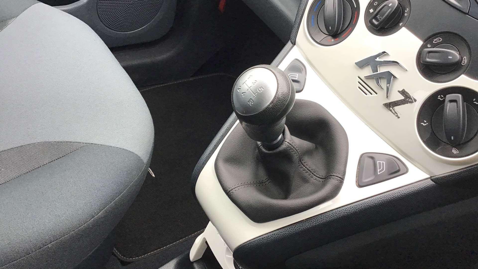 2015 FORD KA 2015 FORD KA