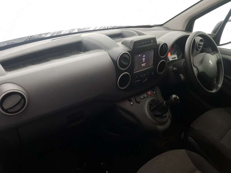 2017 PEUGEOT PARTNER 2017 PEUGEOT PARTNER