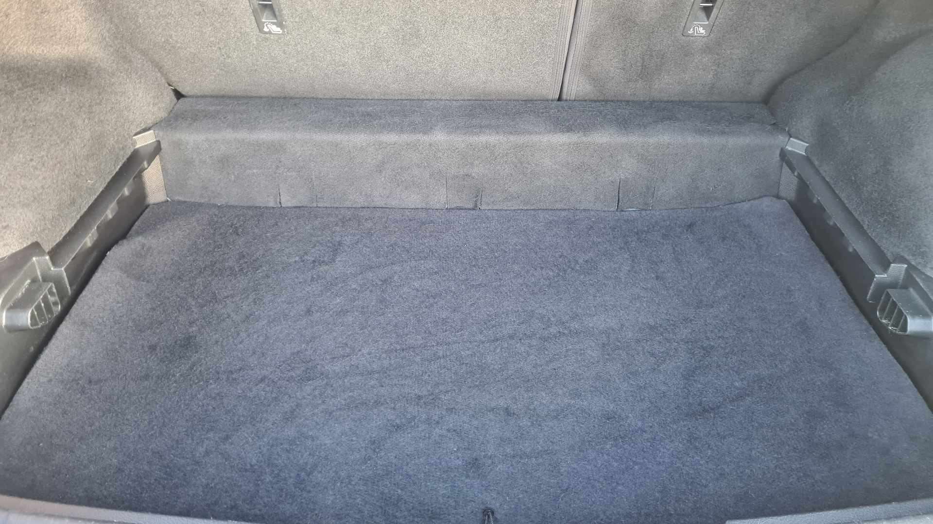 A 2017 NISSAN QASHQAI N-CONNECTA DCI A 2017 NISSAN QASHQAI N-CONNECTA DCI