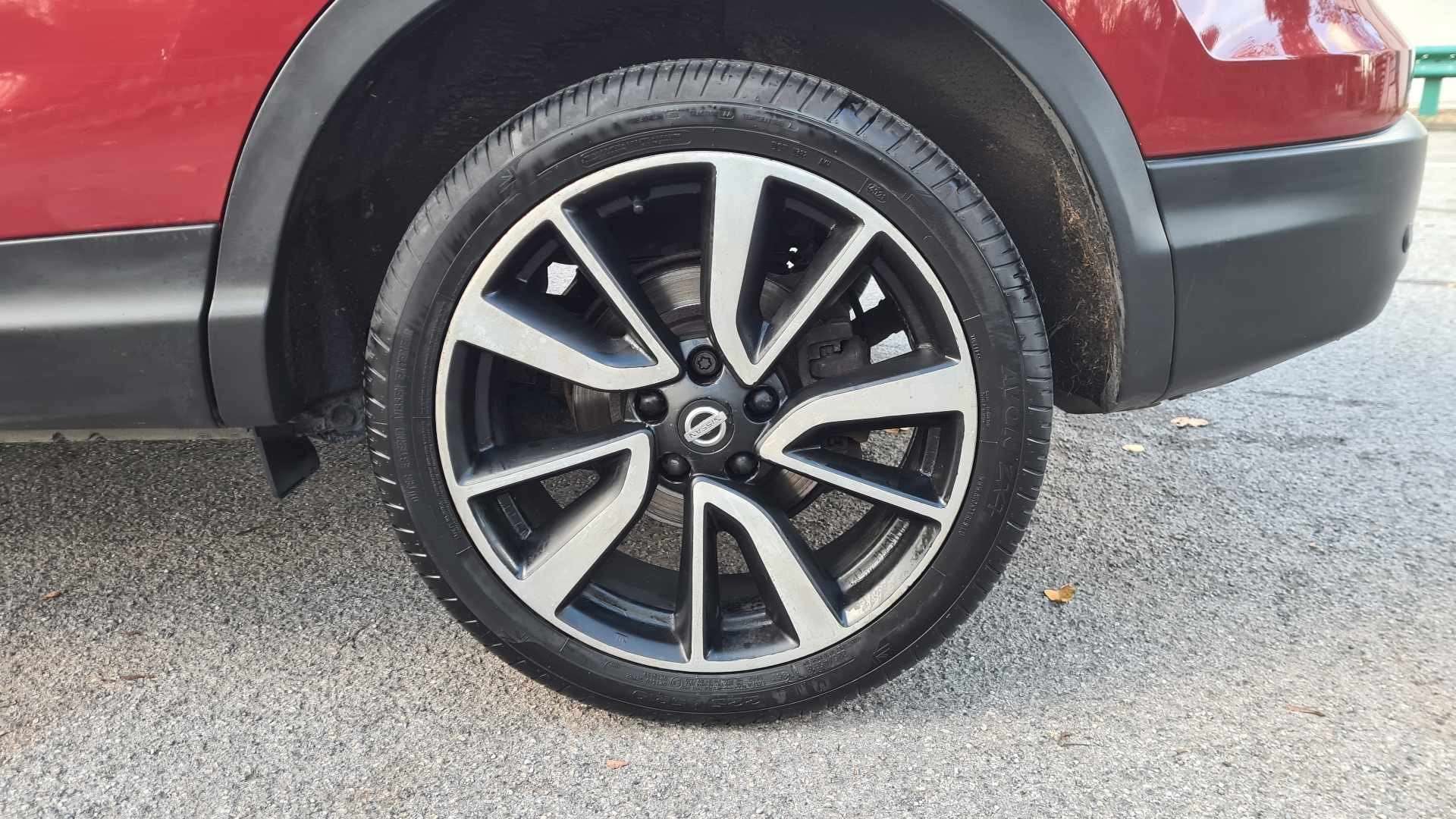 A 2017 NISSAN QASHQAI DCI TEKNA A 2017 NISSAN QASHQAI DCI TEKNA