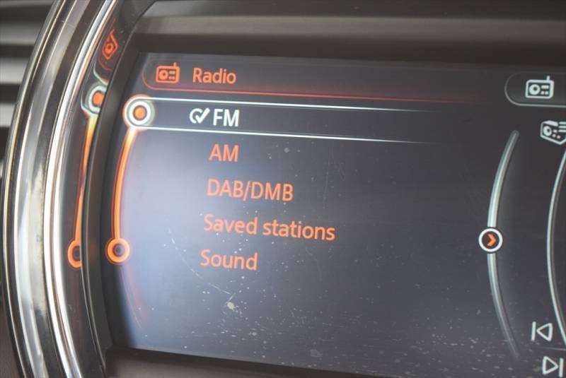 null MINI COOPER null MINI COOPER