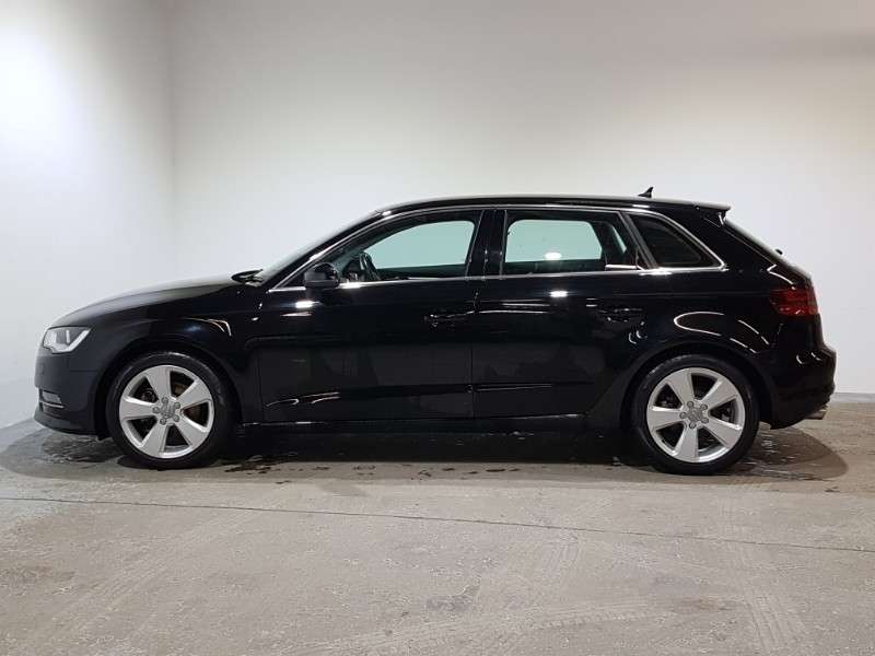 A 2015 AUDI A3 TFSI SPORT A 2015 AUDI A3 TFSI SPORT