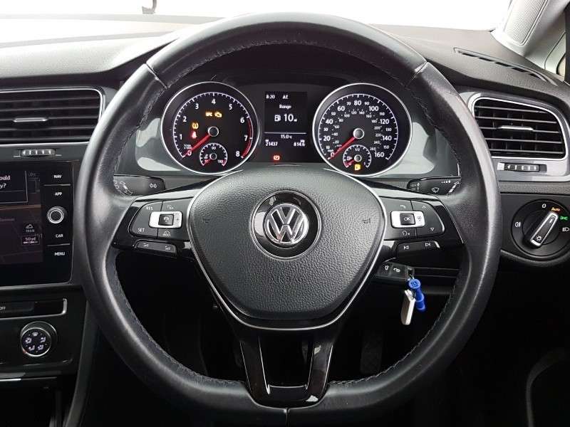 2018 VOLKSWAGEN GOLF 2018 VOLKSWAGEN GOLF