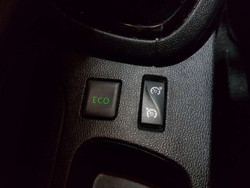 2018 RENAULT CLIO 2018 RENAULT CLIO