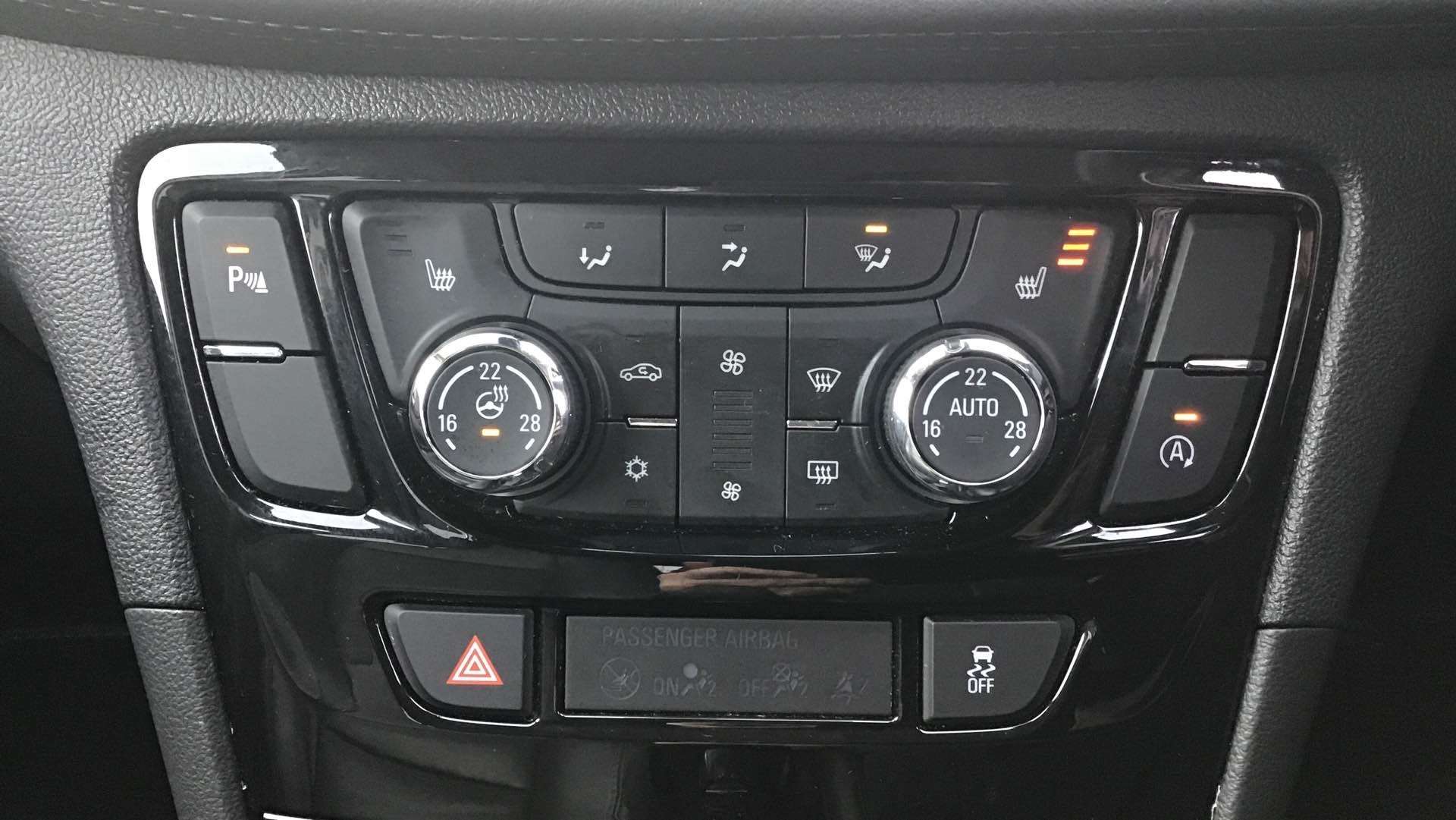 2019 VAUXHALL MOKKA X 2019 VAUXHALL MOKKA X