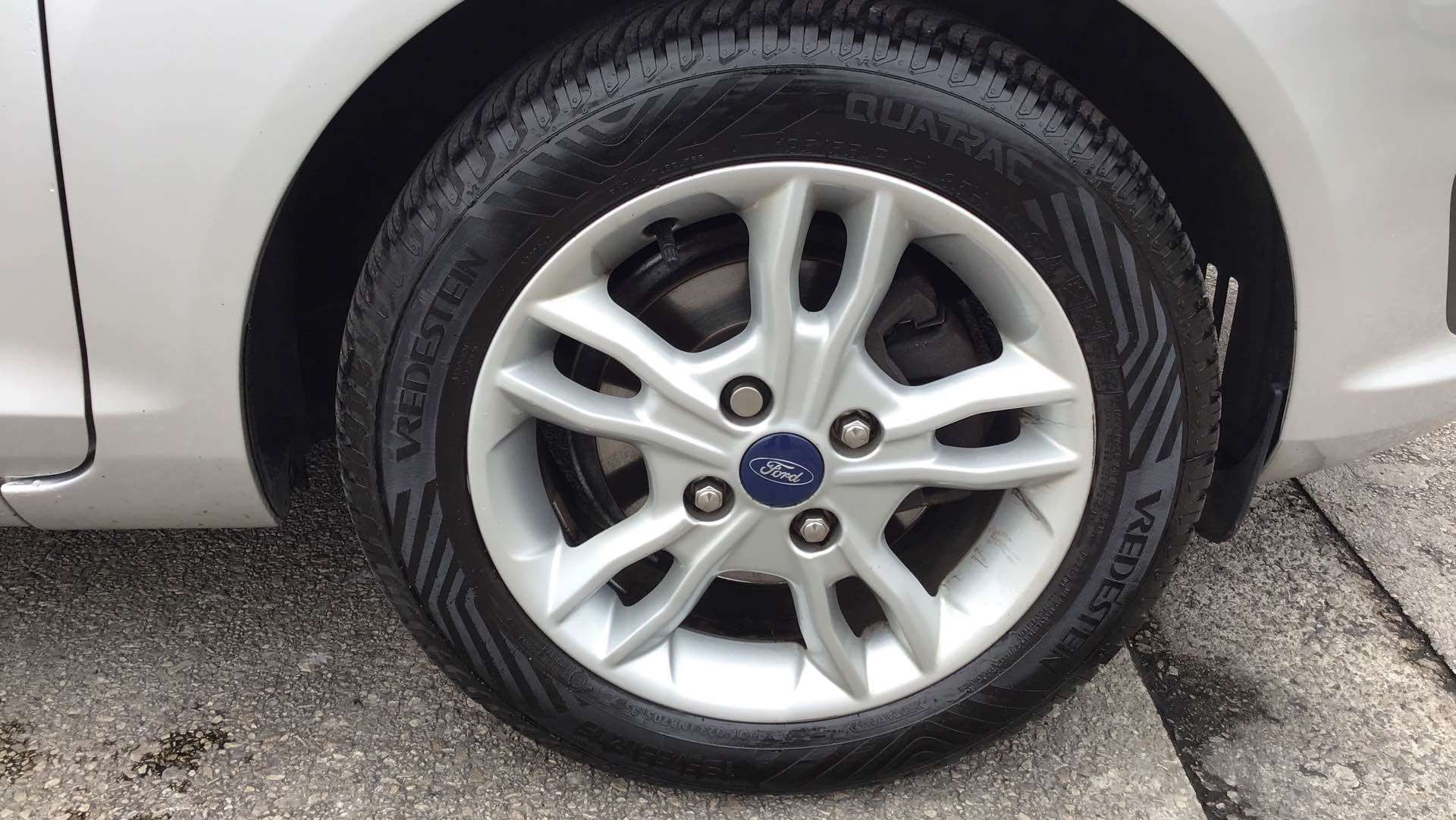 A 2016 FORD FIESTA ZETEC A 2016 FORD FIESTA ZETEC