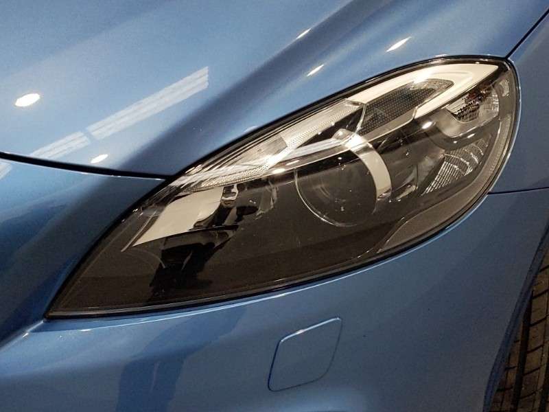 2014 VOLVO V40 2014 VOLVO V40