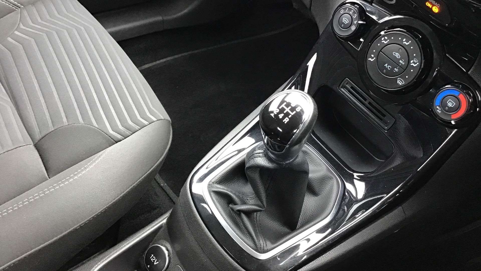 2016 FORD FIESTA 2016 FORD FIESTA