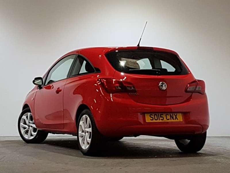 A 2015 VAUXHALL CORSA STING A 2015 VAUXHALL CORSA STING