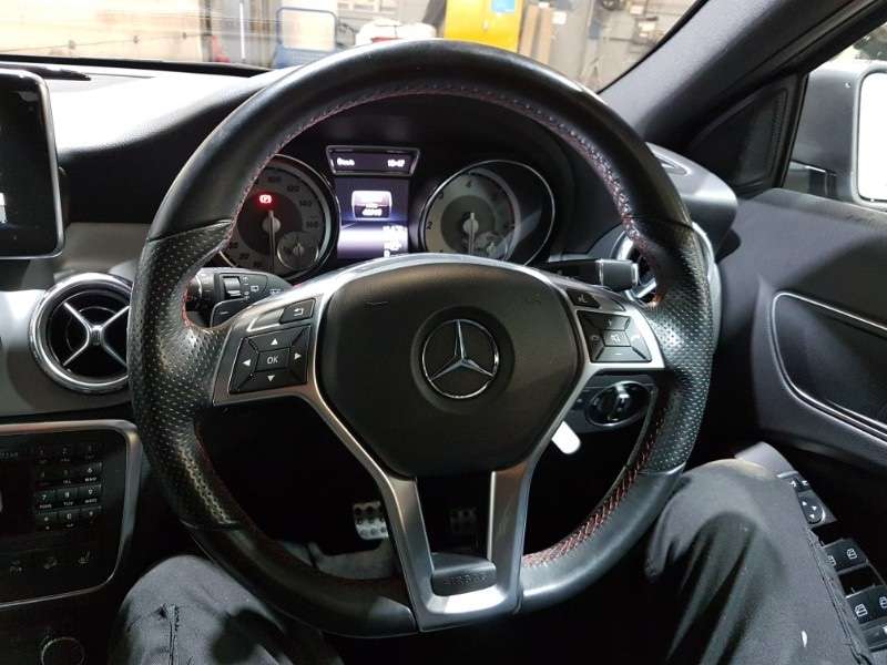2015 MERCEDES GLA-CLASS 2015 MERCEDES GLA-CLASS