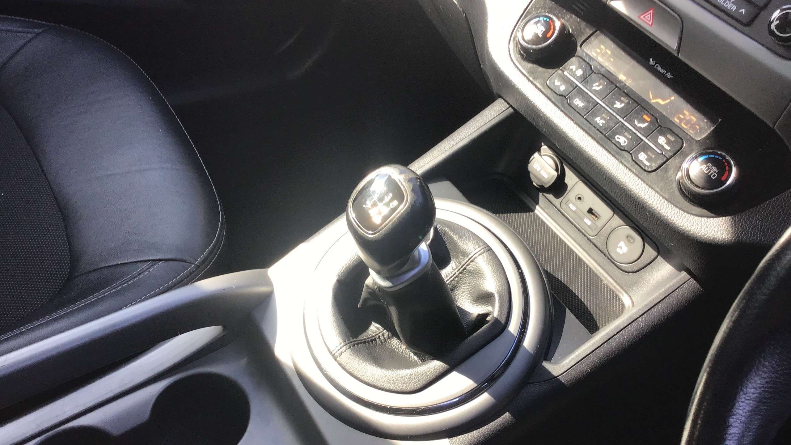 2014 KIA SPORTAGE 2014 KIA SPORTAGE