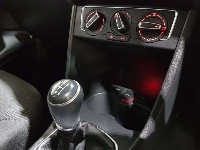 2014 VOLKSWAGEN POLO 2014 VOLKSWAGEN POLO