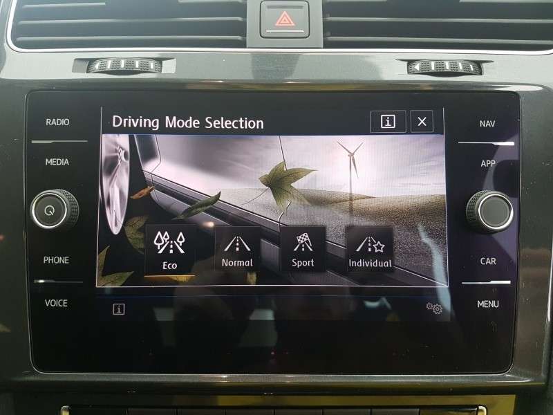 2018 VOLKSWAGEN GOLF 2018 VOLKSWAGEN GOLF