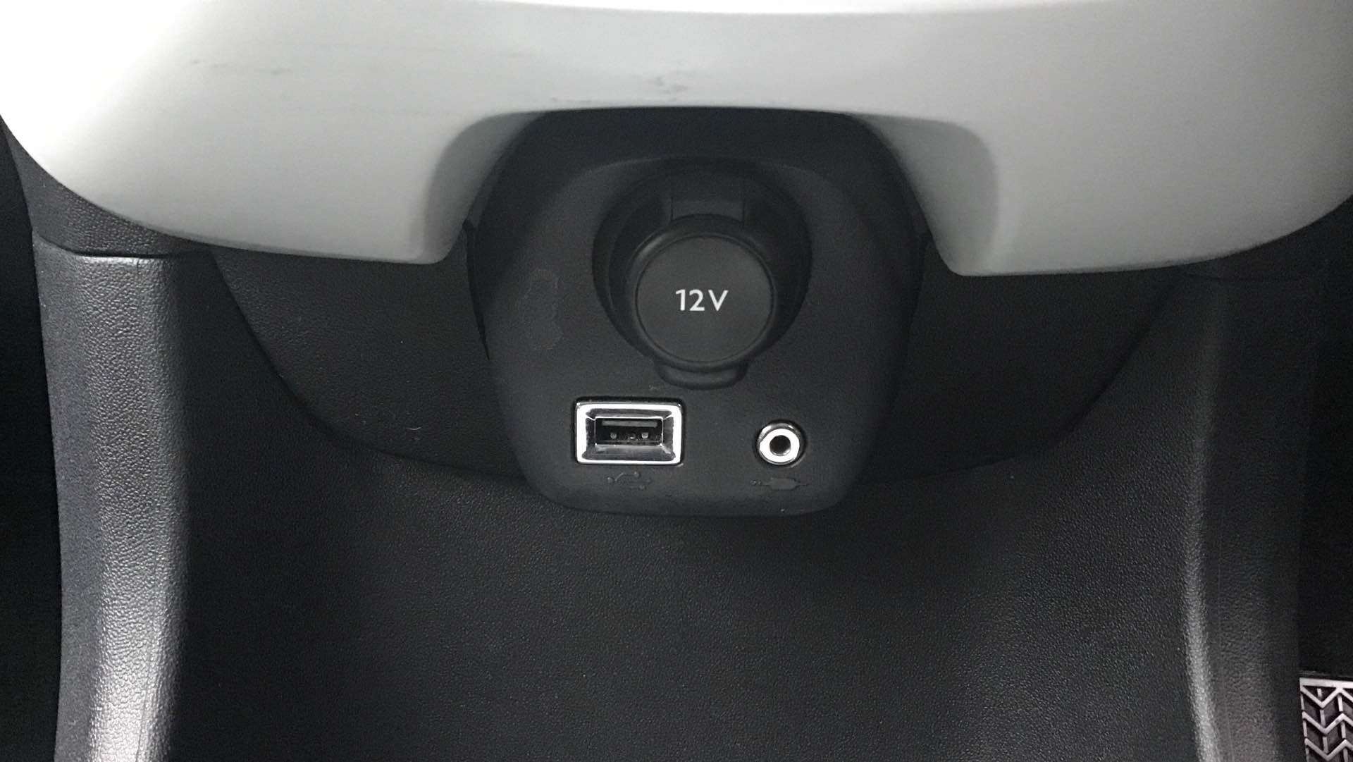 2016 TOYOTA AYGO 2016 TOYOTA AYGO