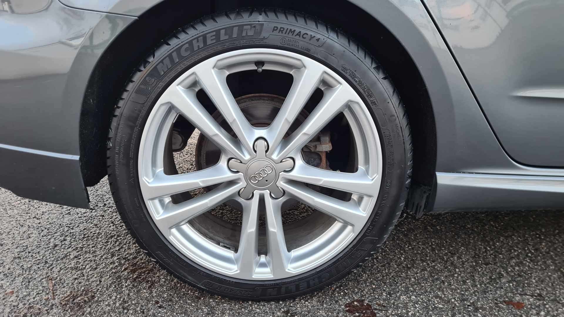 2016 AUDI A3 2016 AUDI A3