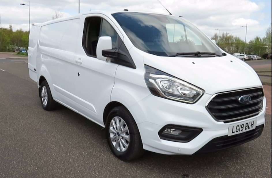 Check out this Ford Transit Custom 2019 Diesel Manual