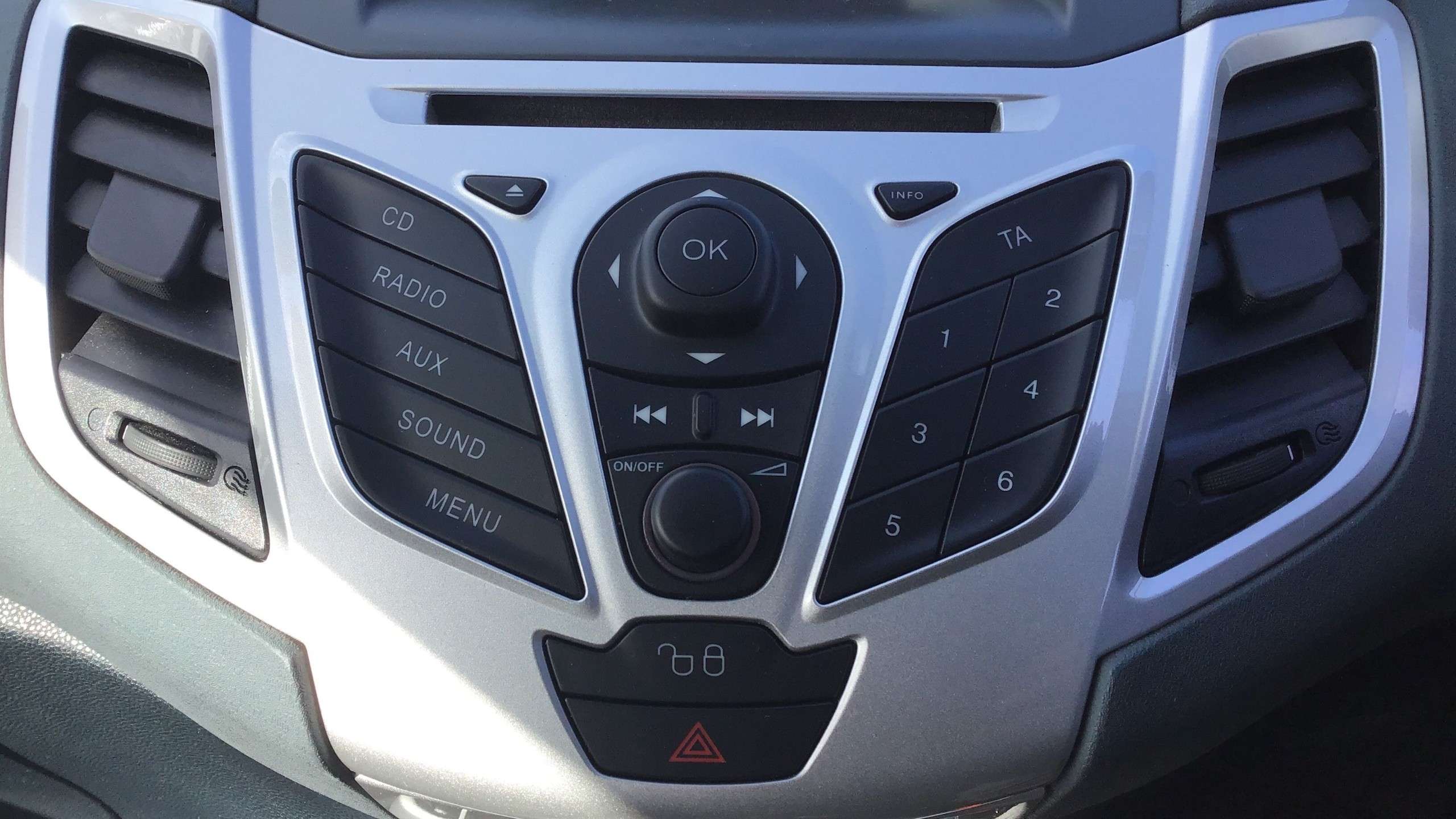 2011 VOLKSWAGEN GOLF 2011 VOLKSWAGEN GOLF