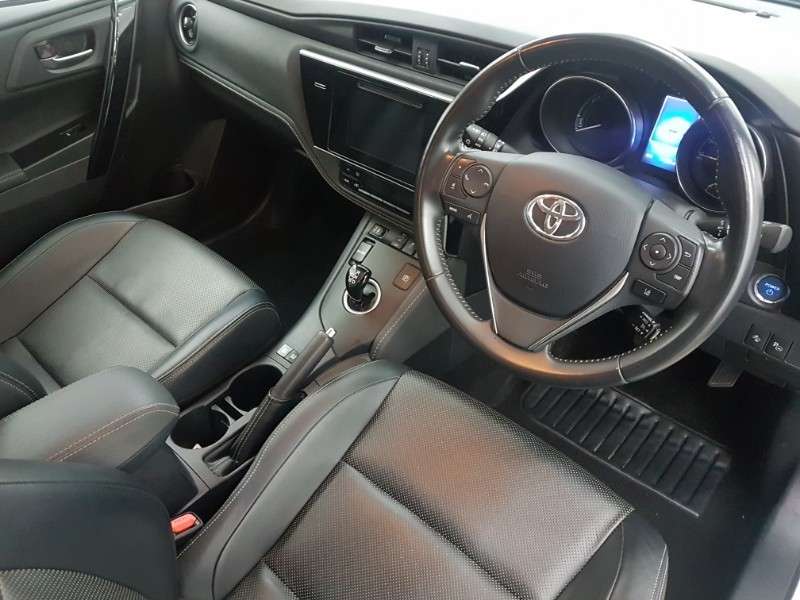 2018 TOYOTA AURIS 2018 TOYOTA AURIS