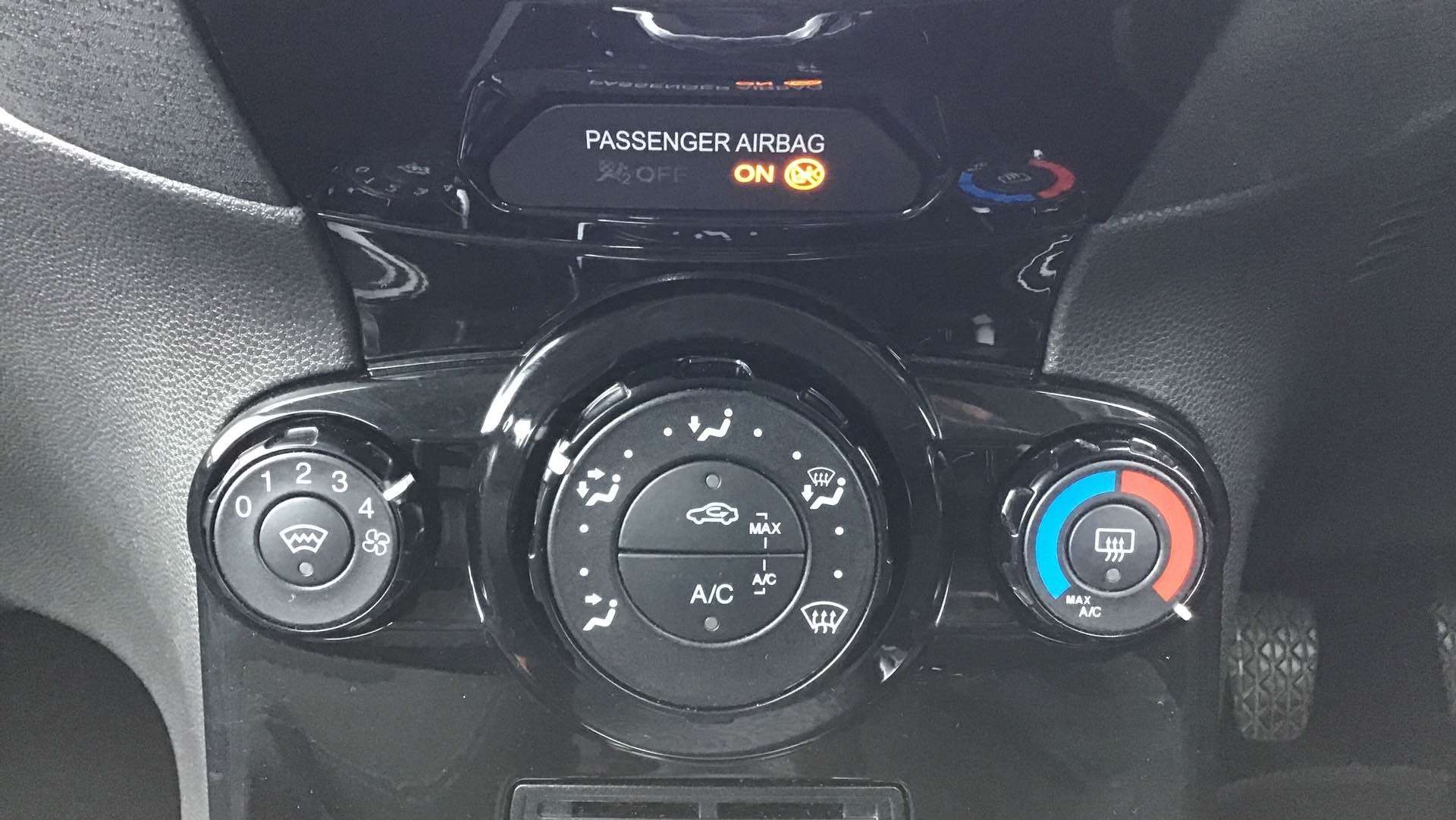 2016 FORD FIESTA 2016 FORD FIESTA