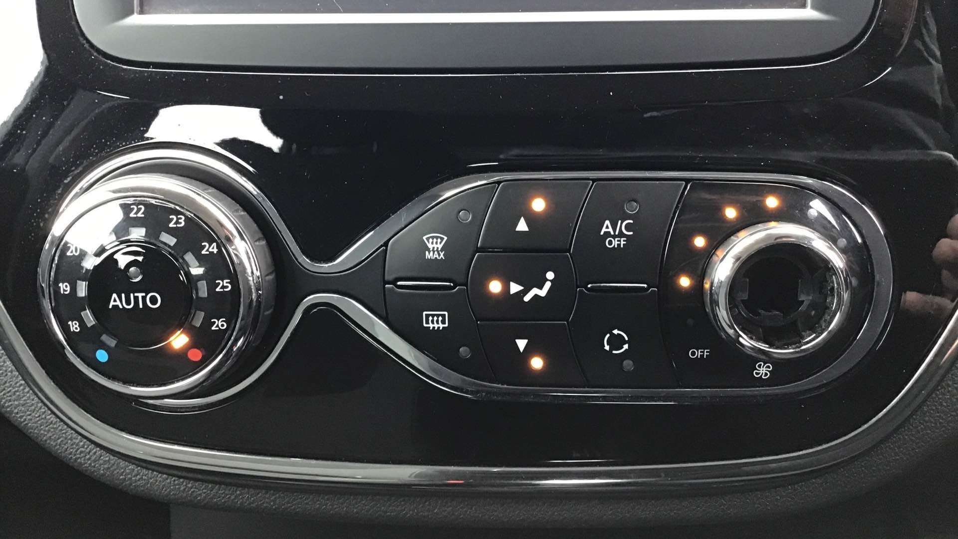 2017 RENAULT CAPTUR 2017 RENAULT CAPTUR