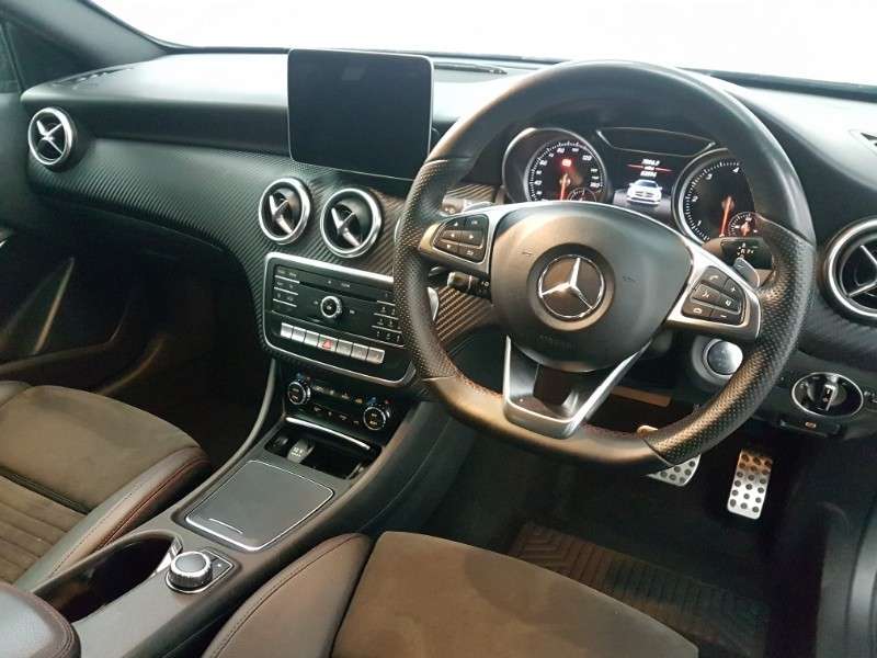 2017 MERCEDES A-CLASS 2017 MERCEDES A-CLASS