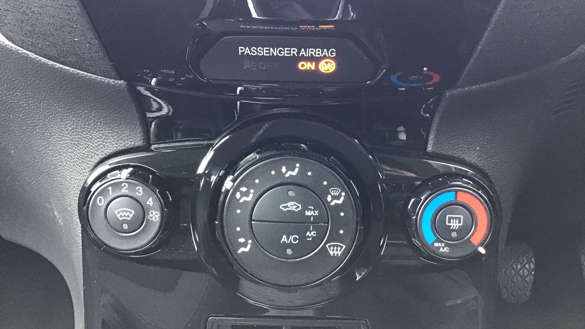 2016 FORD FIESTA 2016 FORD FIESTA