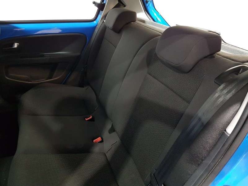 2015 VOLKSWAGEN UP 2015 VOLKSWAGEN UP