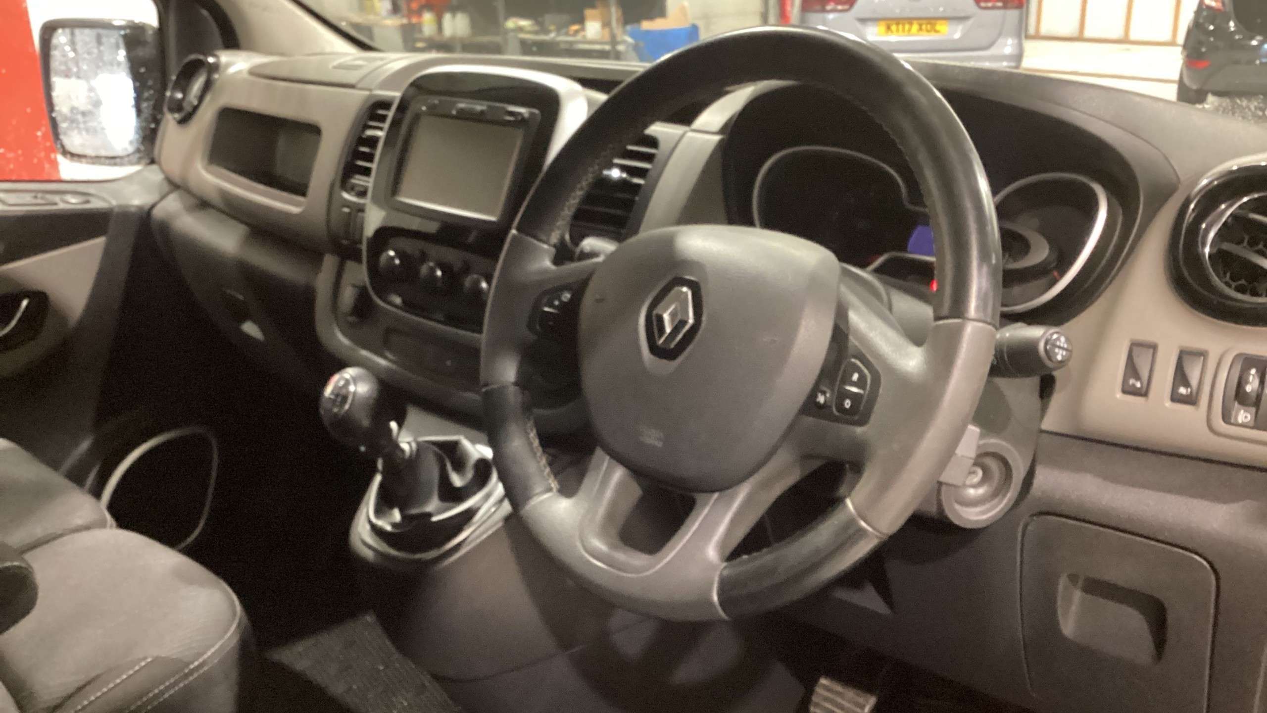 2018 RENAULT TRAFIC 2018 RENAULT TRAFIC