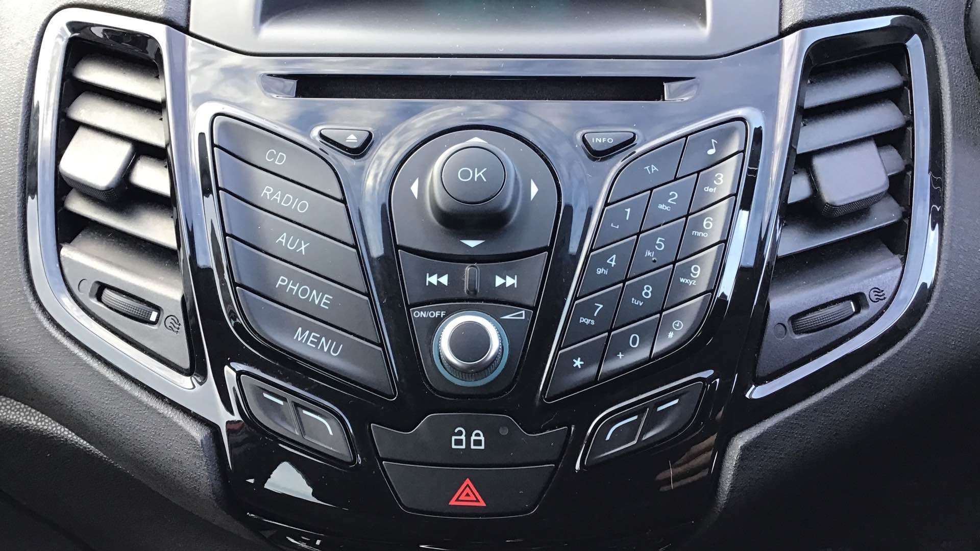 2013 FORD FIESTA 2013 FORD FIESTA