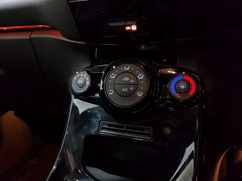 2015 FORD FIESTA 2015 FORD FIESTA