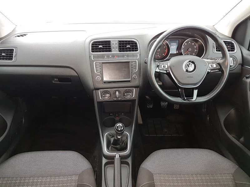 2017 VOLKSWAGEN POLO 2017 VOLKSWAGEN POLO