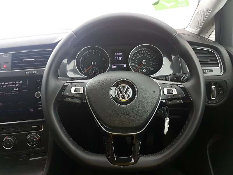 2018 VOLKSWAGEN GOLF 2018 VOLKSWAGEN GOLF