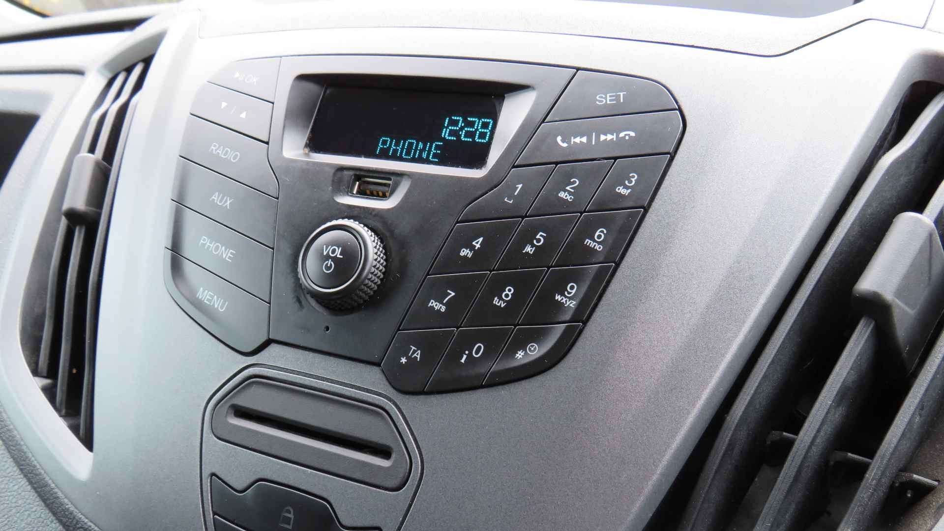 2018 FORD TRANSIT 2018 FORD TRANSIT