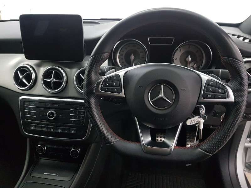 2017 MERCEDES GLA-CLASS 2017 MERCEDES GLA-CLASS