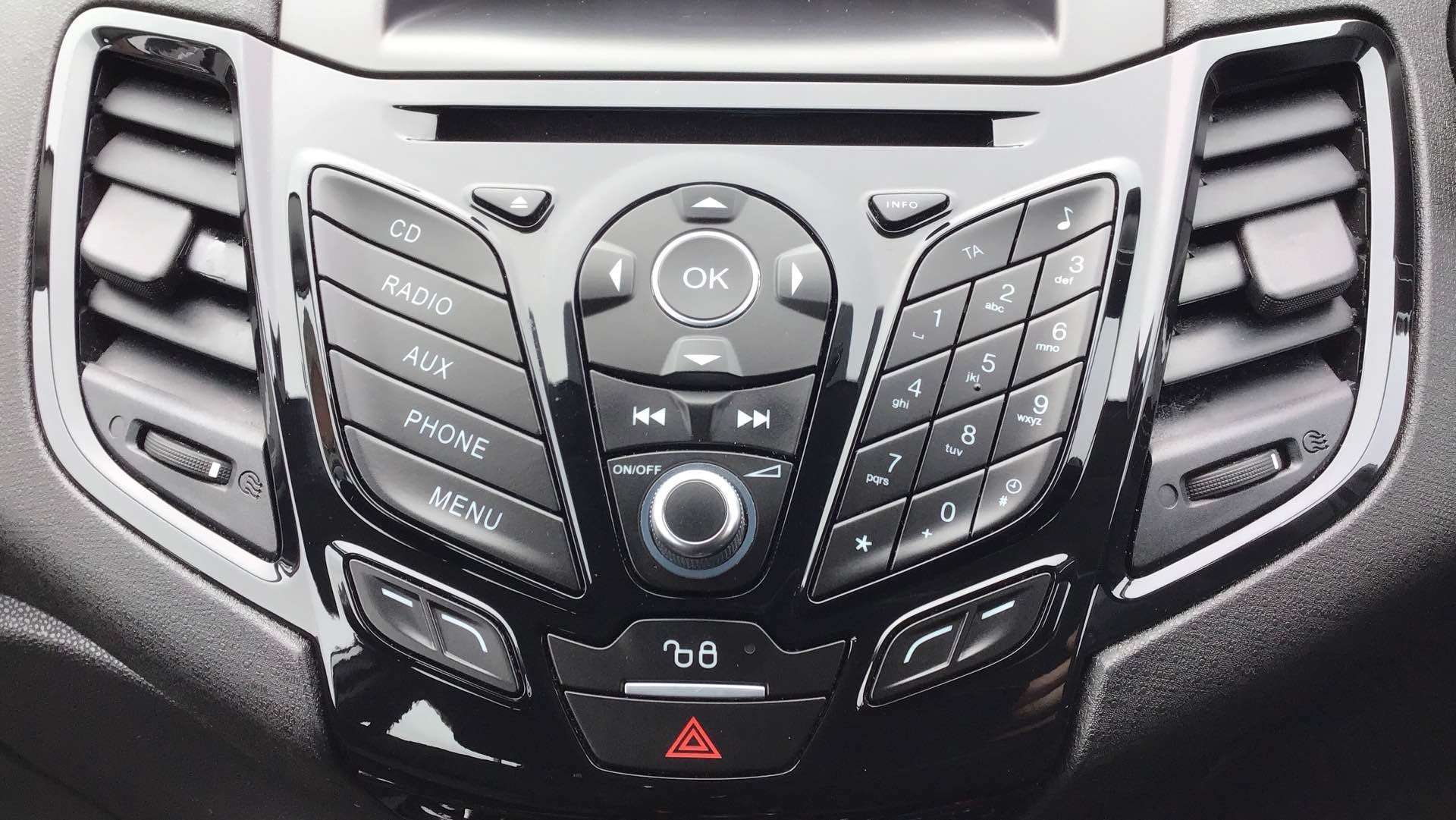 2016 FORD FIESTA 2016 FORD FIESTA