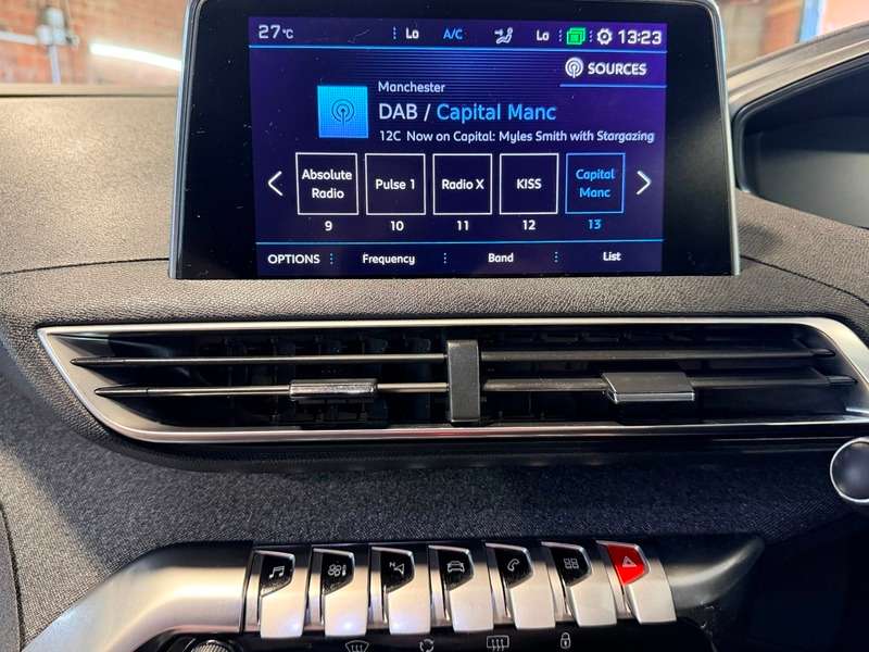 2018 PEUGEOT 3008 2018 PEUGEOT 3008