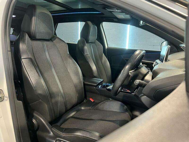 2019 PEUGEOT 3008 2019 PEUGEOT 3008