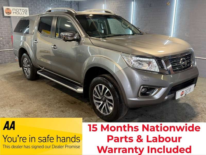 A 2016 NISSAN NAVARA 2.3 dCi Tekna Pickup Double Cab Auto 4WD Euro 5 A 2016 NISSAN NAVARA 2.3 dCi Tekna Pickup Double Cab Auto 4WD Euro 5