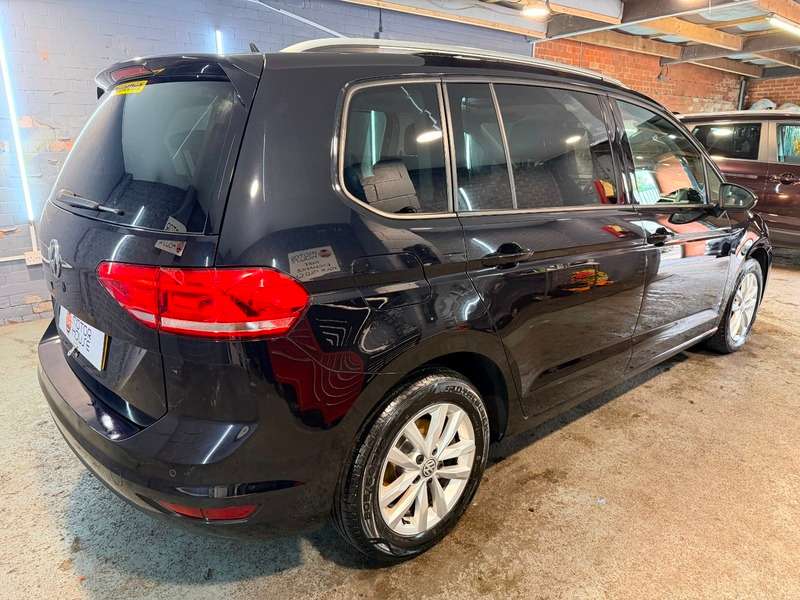 2018 VOLKSWAGEN TOURAN 2018 VOLKSWAGEN TOURAN