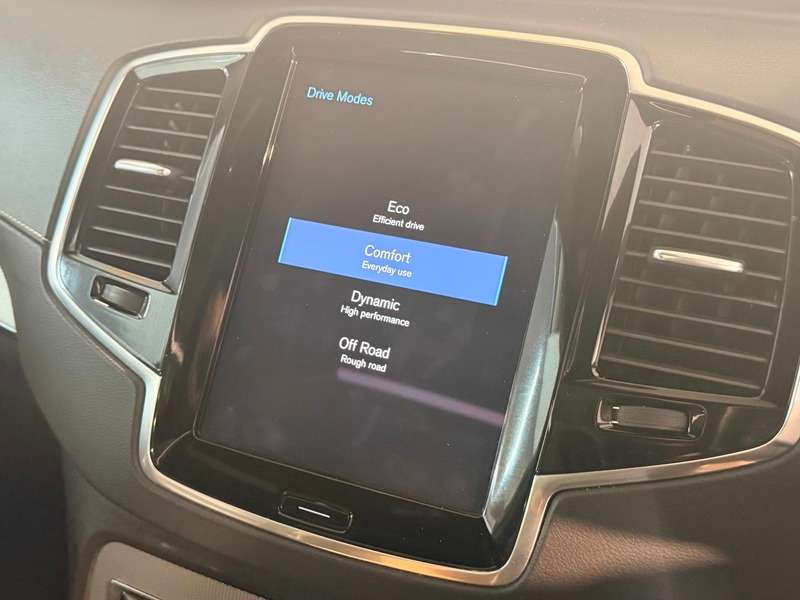2020 VOLVO XC90 2020 VOLVO XC90